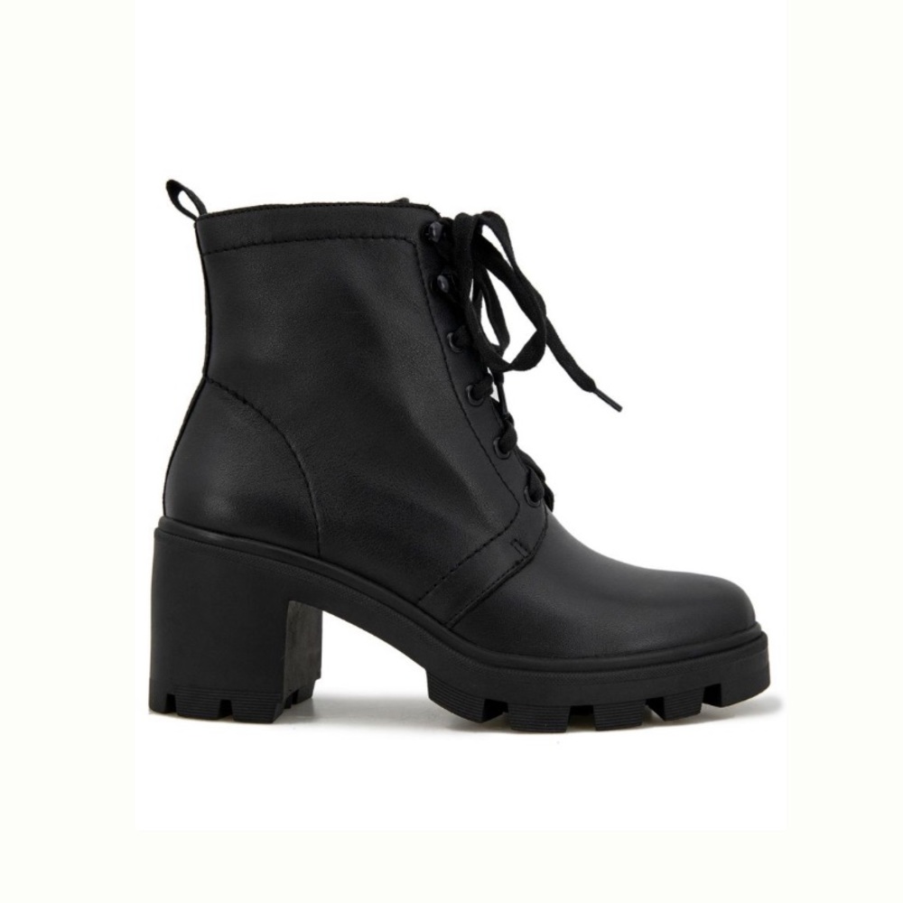Anthropologie Splendid Mady Stompy Boots size 9.5